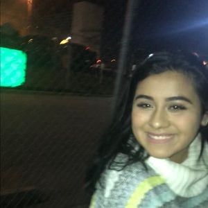 Meet your Posher, Vanessa